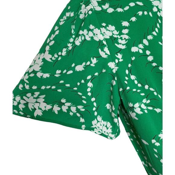 TALBOTS Floral Print Fit & Flare Crepe Dress Size 2 Green and White Sleeves New - Picture 7 of 11